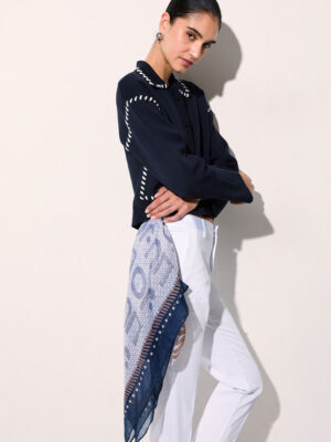 Pañuelo grande con logotipo